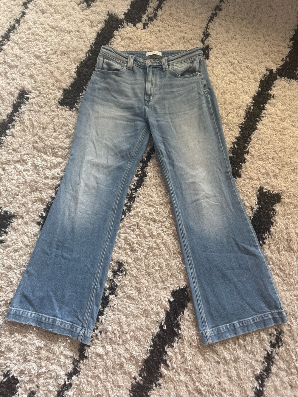 Classic Light Blue Women's Jeans kancan
